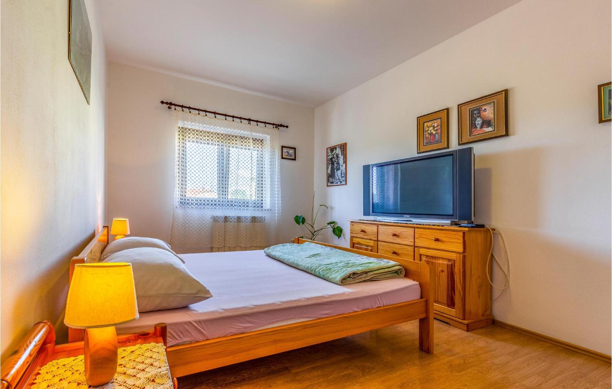 Gorgeous Apartment In Pula With Kitchen Extérieur photo